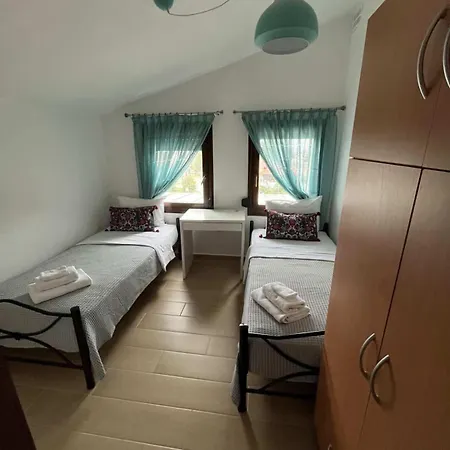 Angie Apartament *